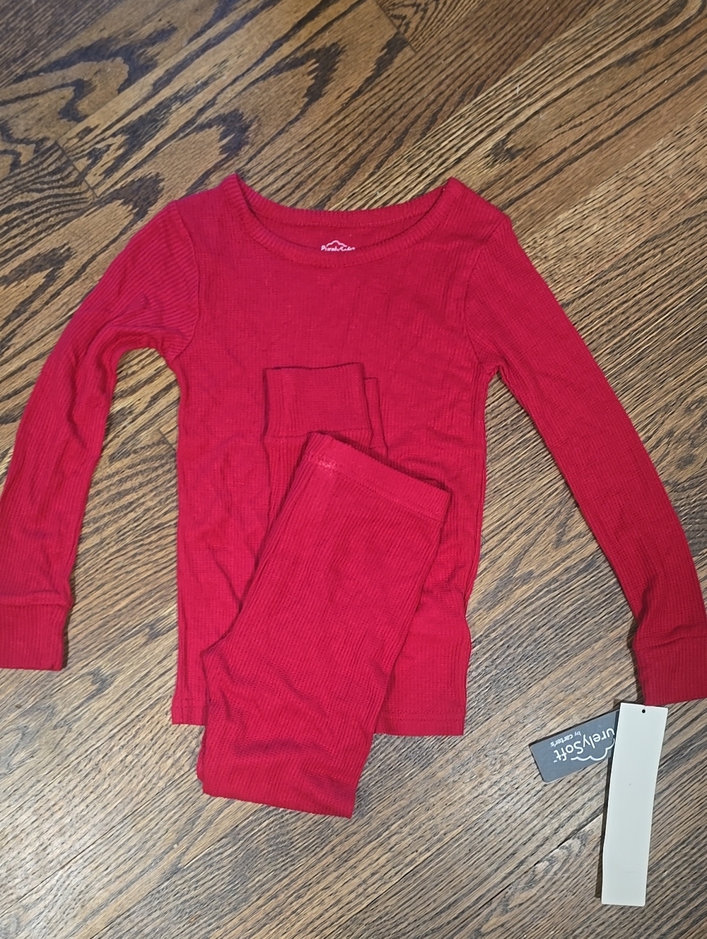 Nwt Carters Red Long-Sleeve Thermal Top and Leggings Set